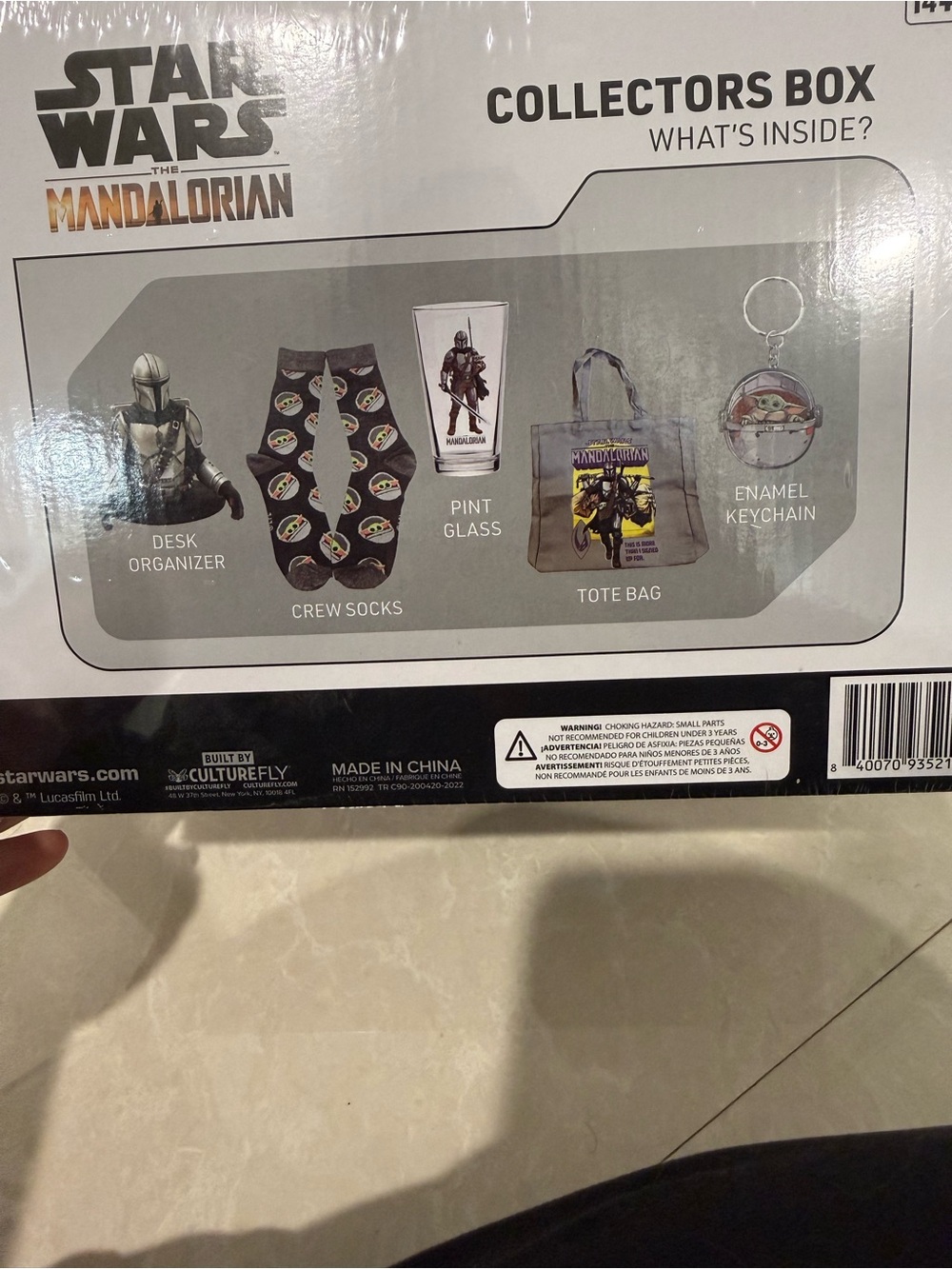 Star Wars Mandalorian Silver Collectors Box - Picture 3 of 3